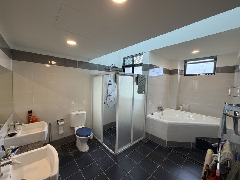 3-storey Terraced House for Sale in Teluk Kumbar (Penang) - Anson Tai - PropertyGuru.com.my