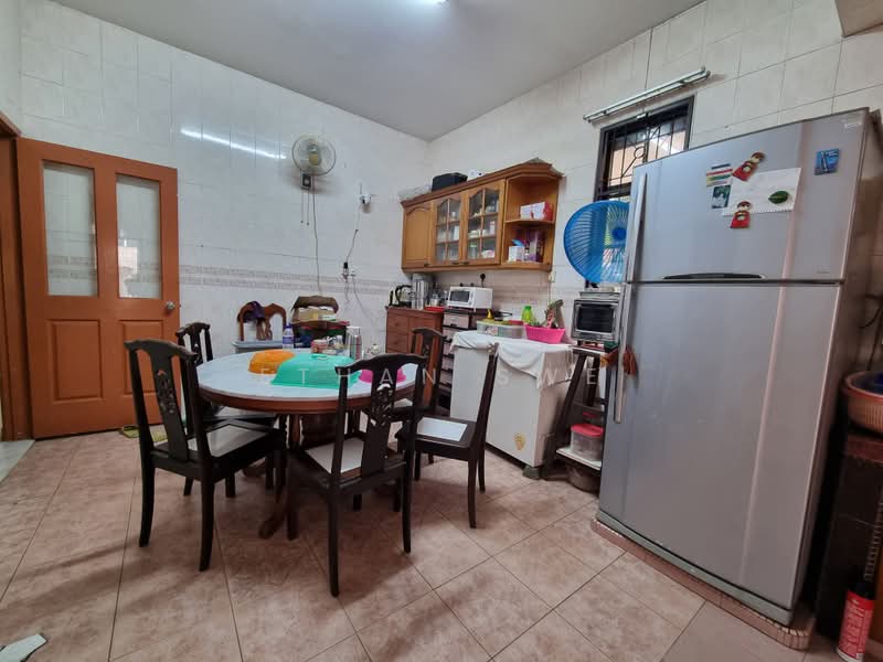 Semi-Detached House for Sale in Sungai Buloh (Selangor) - Ethan Swe - Kitchen - PropertyGuru.com.my