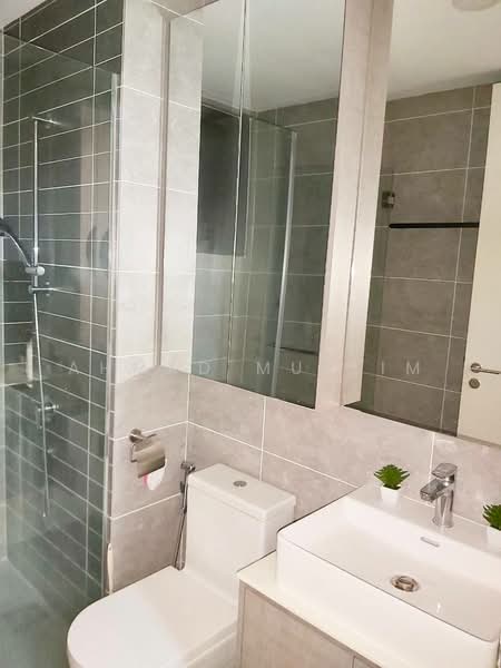 Service Residence for Sale at Millerz Square Serviced Residence - Ahmad Muslim - Bathroom - PropertyGuru.com.my
