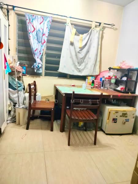 Rumah Flat untuk Dijual di PPR Pantai Ria - Ahmad Muslim - Interior - PropertyGuru.com.my