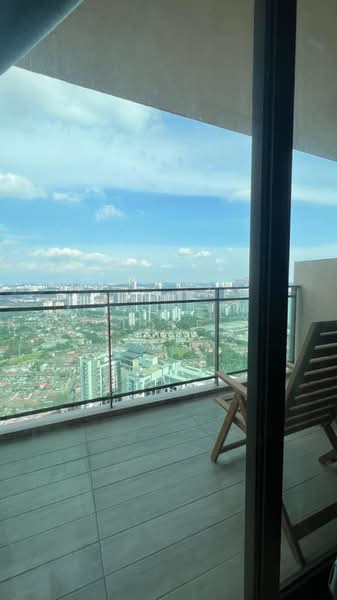 Servis Apartment untuk Disewa di Bloomsvale Menara Vista Petaling - Michelle Loke - PropertyGuru.com.my