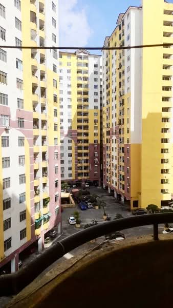 Pangsapuri untuk Dijual di Pangsapuri Lagoon Perdana - Ahmad Muslim - PropertyGuru.com.my