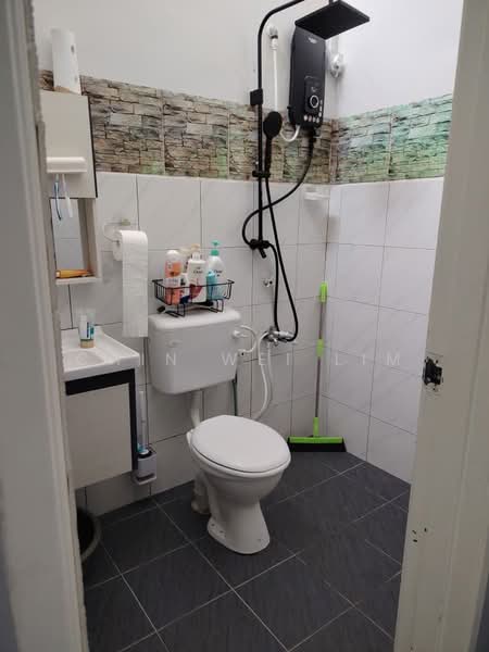 1-storey Terraced House for Sale in Kluang (Johor) - Chin Wei Lim - PropertyGuru.com.my