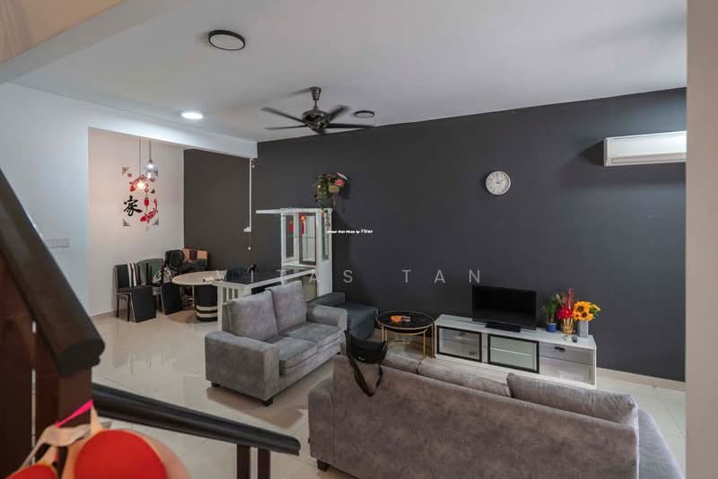 Terraced House for Rent in Bandar Bukit Raja (Klang) - Vitas Tan - Living Room - PropertyGuru.com.my