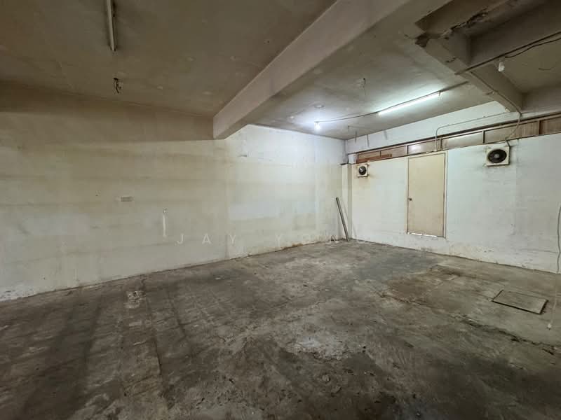 Shop for Rent in Bandar Sri Damansara (Selangor) - Jay Yong - Interior - PropertyGuru.com.my