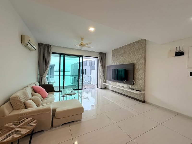 Kondominium untuk Disewa di The Light Collection IV - Gan Chun Kai - Living Room - PropertyGuru.com.my
