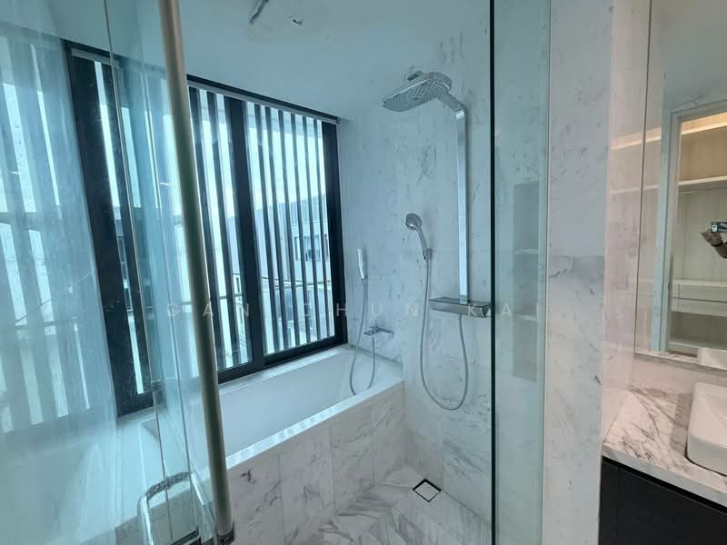 Kondominium untuk Disewa di The Light Collection IV - Gan Chun Kai - Bathroom - PropertyGuru.com.my