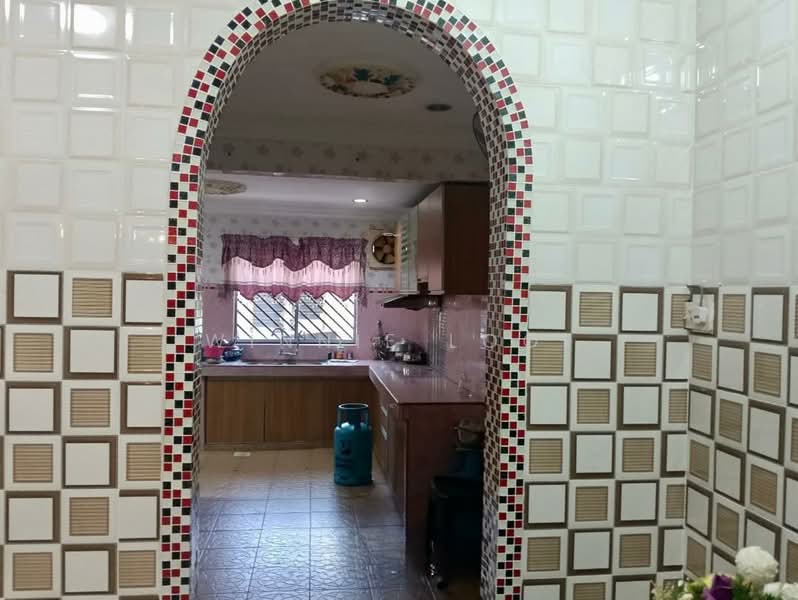 Rumah Teres 1 Tingkat untuk Dijual di Balakong (Selangor) - Winnie Looi - Kitchen - PropertyGuru.com.my
