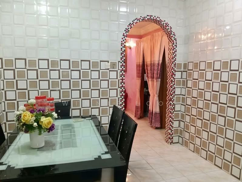 Rumah Teres 1 Tingkat untuk Dijual di Balakong (Selangor) - Winnie Looi - Dining Room - PropertyGuru.com.my