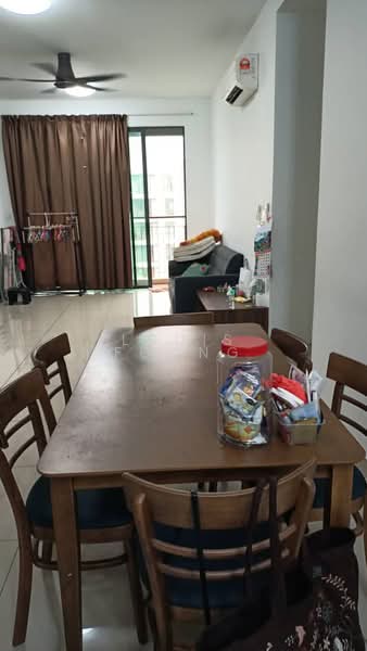 Kondominium untuk Dijual di The Henge - Louis Foong - Living Room - PropertyGuru.com.my
