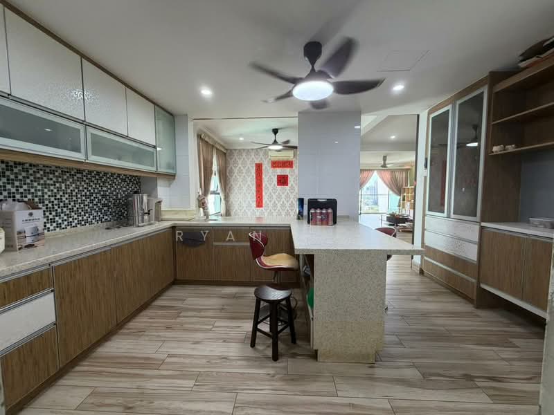 Condominium for Sale at Papillon Desahill Condominium - Ryan Swe - Kitchen - PropertyGuru.com.my
