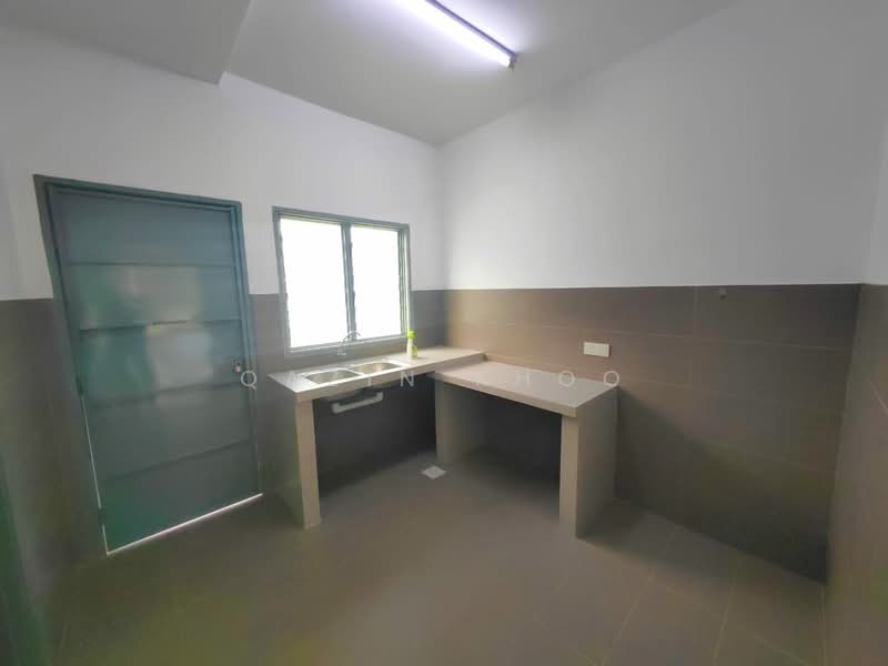 Rumah Teres 2 Tingkat untuk Disewa di Taman Pakatan Jaya (Tambun) - Qazin Khoo - Kitchen - PropertyGuru.com.my