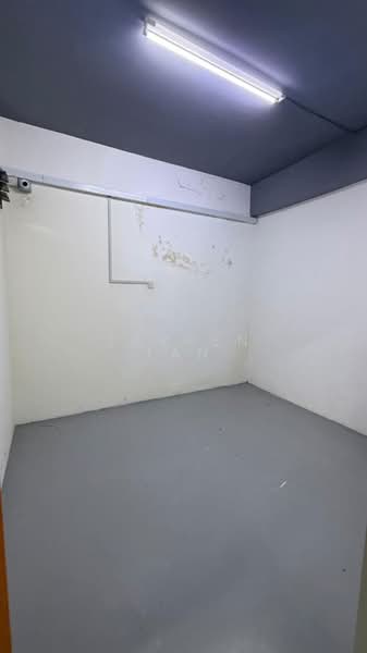 Shop for Rent in TAMAN PUCHONG UTAMA (Puchong) - Jarren Tan - Interior - PropertyGuru.com.my