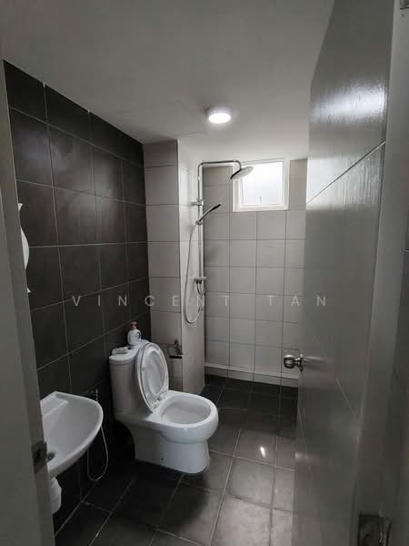 Condominium for Rent at Fairview Residence - Vincent Tan - Bathroom - PropertyGuru.com.my