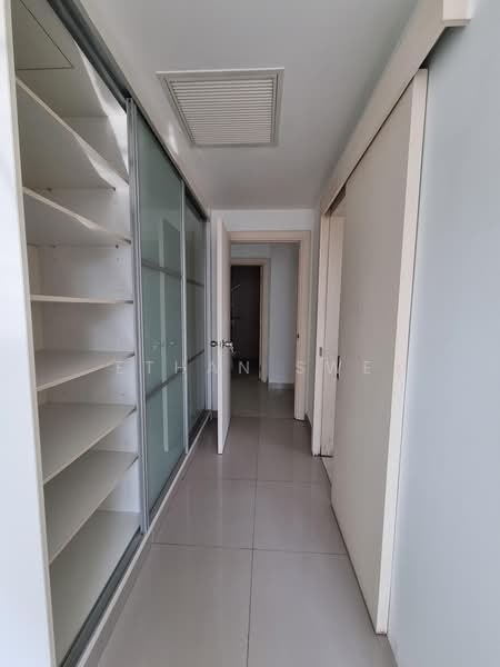 Servis Apartment untuk Disewa di Solaris Dutamas - Ethan Swe - Corridor - PropertyGuru.com.my