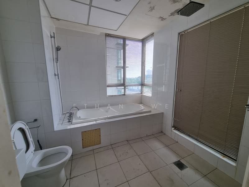 Servis Apartment untuk Disewa di Solaris Dutamas - Ethan Swe - Bathroom - PropertyGuru.com.my
