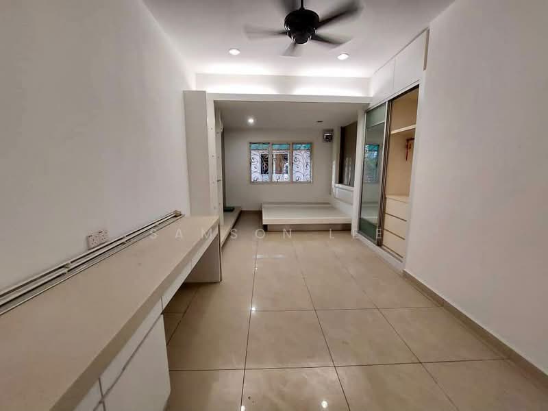 3-storey Terraced House for Sale in Taman Tasik Indah Mewah (Batu) - Samson Lee - Bedroom - PropertyGuru.com.my