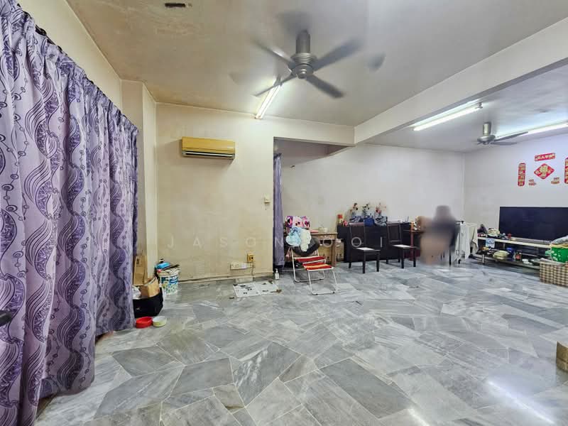 Rumah Teres 2 Tingkat untuk Dijual di Usj 20 (Subang Jaya) - Jason Ooi - Living Room - PropertyGuru.com.my