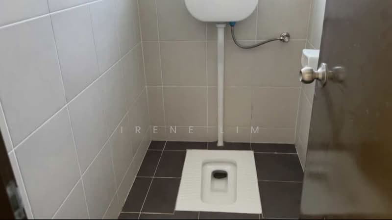 Kilang untuk Disewa di Bandar Indahpura (Kulai) - Irene Lim - Bathroom - PropertyGuru.com.my