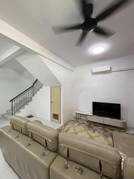Rumah Teres 2 Tingkat untuk Dijual di Taman Scientex Rawang (Rawang) - Samson Lee - Living Room - PropertyGuru.com.my