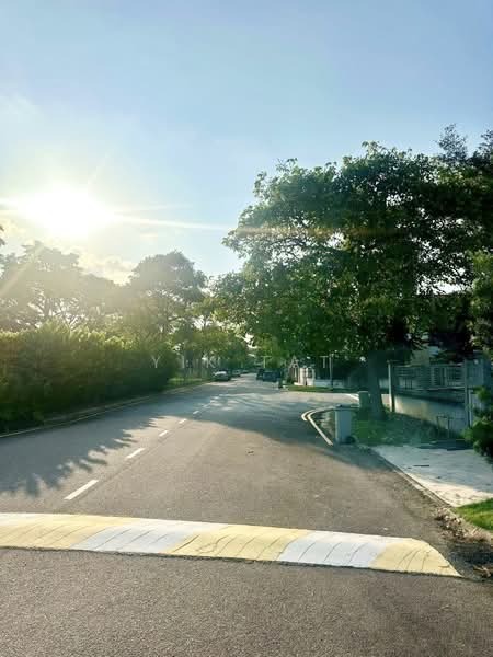 Semi-Detached House for Sale in Taman Molek (Johor Bahru) - Yik Tat - PropertyGuru.com.my