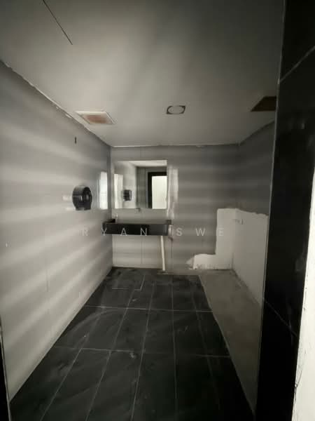 Kedai untuk Dijual di Desa Aman Puri (Kepong) - Ryan Swe - Bathroom - PropertyGuru.com.my