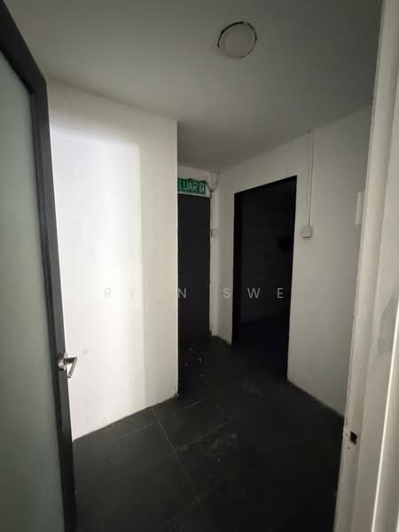 Kedai untuk Dijual di Desa Aman Puri (Kepong) - Ryan Swe - Corridor - PropertyGuru.com.my