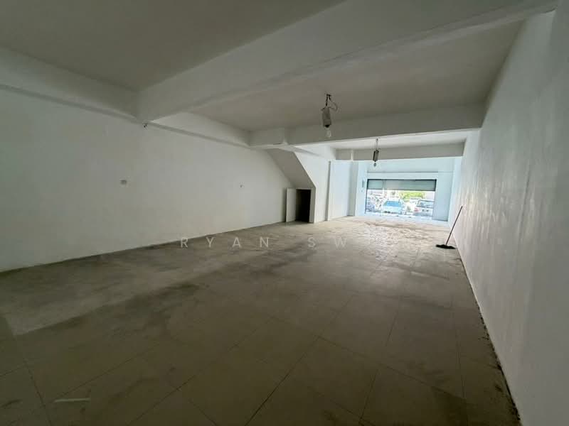 Shop for Sale in Desa Aman Puri (Kepong) - Ryan Swe - Interior - PropertyGuru.com.my