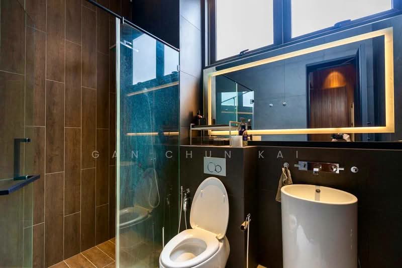 Condominium for Rent at The Marin at Ferringhi - Gan Chun Kai - Bathroom - PropertyGuru.com.my