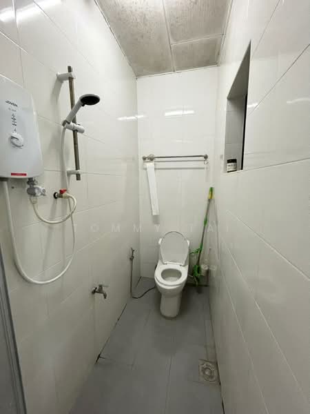 Rumah Teres 1 Tingkat untuk Dijual di Taman Skudai Baru (Skudai) - Tommy Tai - Bathroom - PropertyGuru.com.my