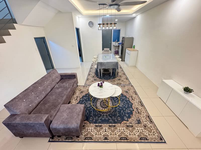 2-storey Terraced House for Rent in Dengkil (Selangor) - Ahmad Faiz - Living Room - PropertyGuru.com.my