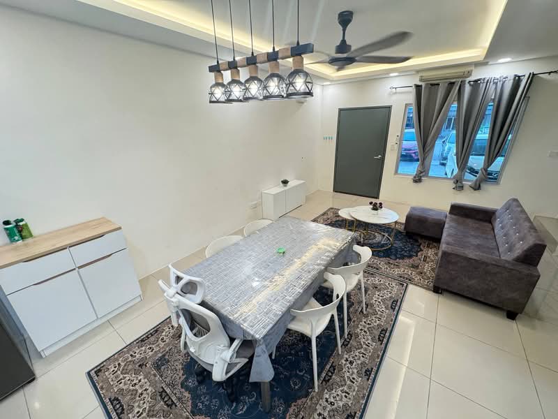 2-storey Terraced House for Rent in Dengkil (Selangor) - Ahmad Faiz - Living Room - PropertyGuru.com.my