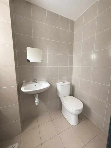 2-storey Terraced House for Rent in Dengkil (Selangor) - Ahmad Faiz - Bathroom - PropertyGuru.com.my