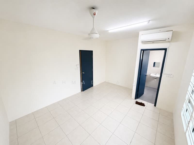 2-storey Terraced House for Rent in Dengkil (Selangor) - Ahmad Faiz - Interior - PropertyGuru.com.my