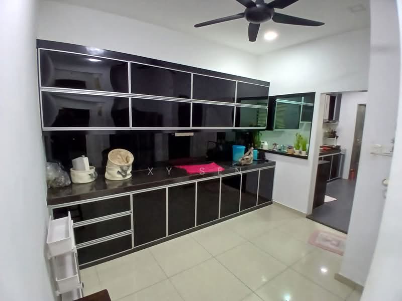 Rumah Teres 2 Tingkat untuk Disewa di Taman Pelangi Indah (Ulu Tiram) - XY Sen - PropertyGuru.com.my
