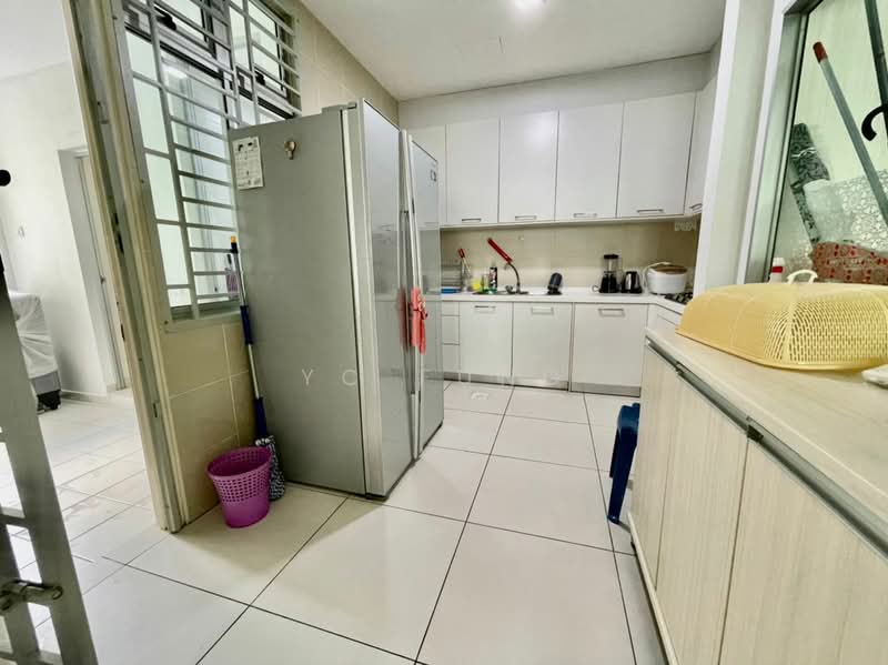 Kondominium untuk Disewa di The Seed Taman Sutera Utama - YC Fung - Kitchen - PropertyGuru.com.my