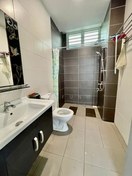Kondominium untuk Disewa di The Seed Taman Sutera Utama - YC Fung - Bathroom - PropertyGuru.com.my