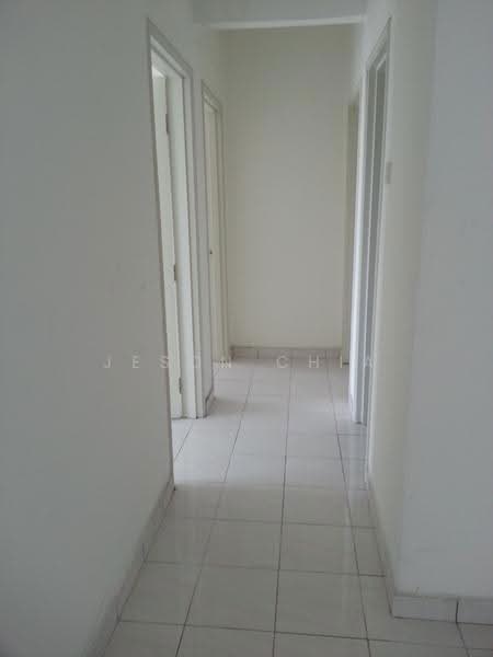 Condominium for Sale at Vista Millennium Condominium - Jeson Chia - Corridor - PropertyGuru.com.my
