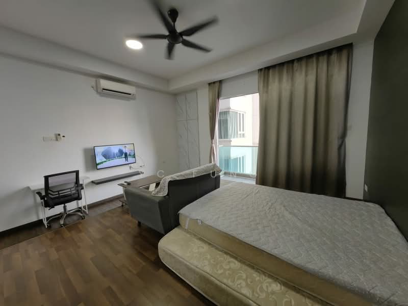 Service Residence for Rent at D'carlton (Residensi Seri Mega) - YC Fung - Living Room - PropertyGuru.com.my