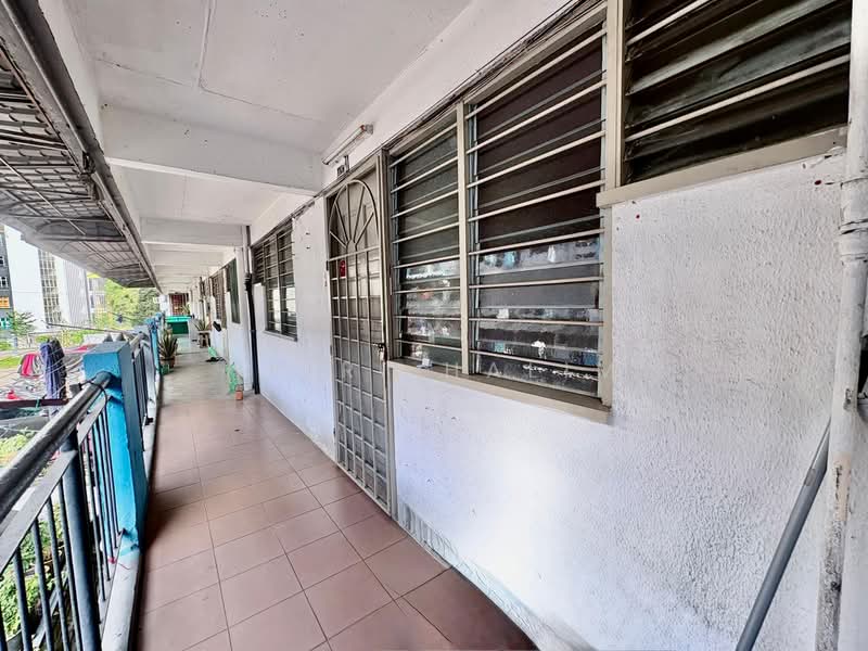 Flat for Sale at PKNS Flat Seksyen 16 - Hairi Halim - PropertyGuru.com.my