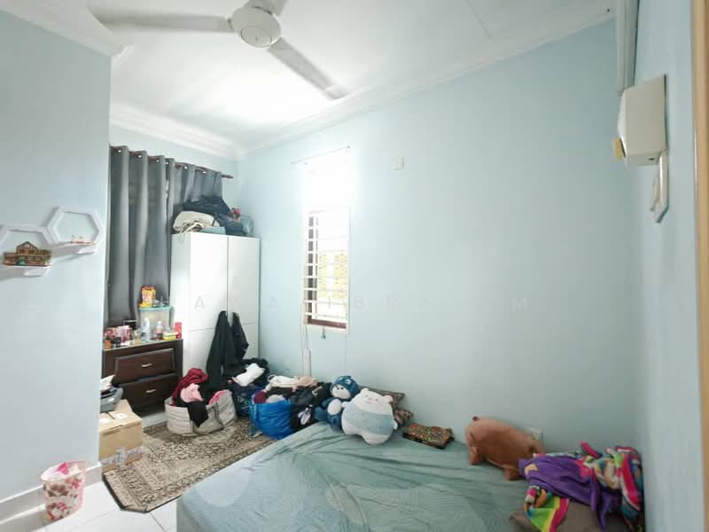 Rumah Teres 2 Tingkat untuk Dijual di Bandar Baru Bangi (Selangor) - Hawa Ibrahim - Bedroom - PropertyGuru.com.my