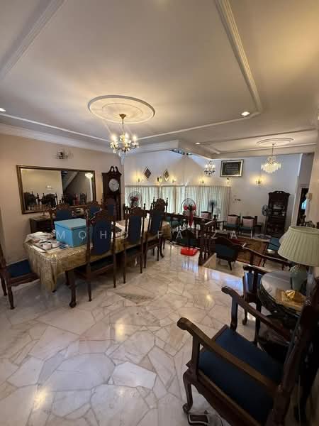 Rumah Banglo untuk Dijual di Ulu Kelang (Selangor) - Mohd Faizal - Dining Room - PropertyGuru.com.my