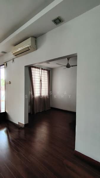 Rumah Teres 2 Tingkat untuk Dijual di Bandar Seri Coalfields (Ijok) - Niesya Shuekry - Living Room - PropertyGuru.com.my