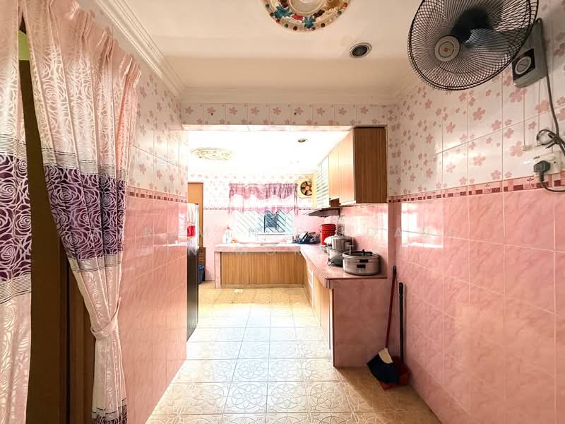 Rumah Teres 2 Tingkat untuk Dijual di Seri Kembangan (Selangor) - Akramin Firdaus Bin Mokhtar - PropertyGuru.com.my