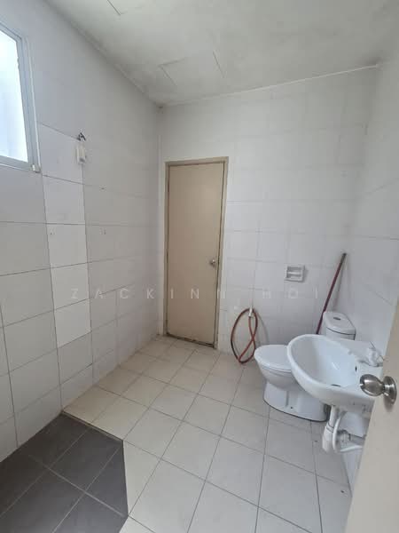 Rumah Teres 2 Tingkat untuk Disewa di Bandar Parklands (Klang) - Zackinn Hoi - Bathroom - PropertyGuru.com.my