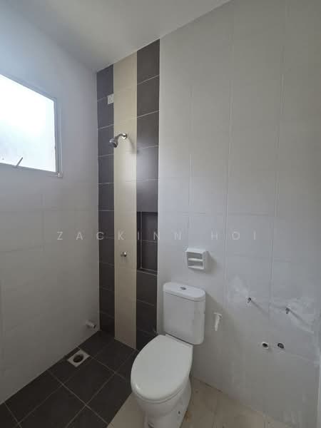 Rumah Teres 2 Tingkat untuk Disewa di Bandar Parklands (Klang) - Zackinn Hoi - Bathroom - PropertyGuru.com.my