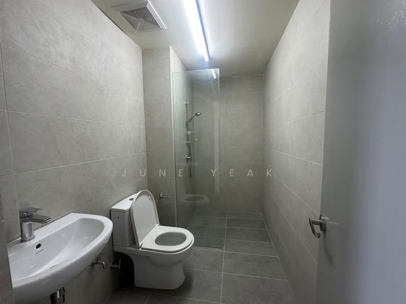 Service Residence for Sale at 8th & Stellar - June Yeak - PropertyGuru.com.my
