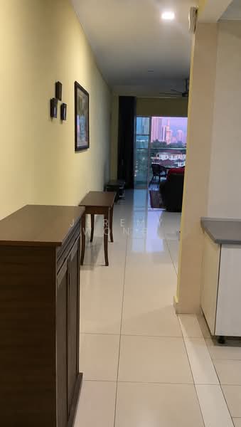 Kondominium untuk Dijual di Hartamas Regency 2 - Jeremy Wong - Living Room - PropertyGuru.com.my