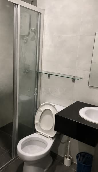 Kondominium untuk Dijual di Hartamas Regency 2 - Jeremy Wong - Bathroom - PropertyGuru.com.my