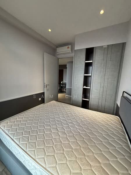 Servis Apartment untuk Dijual di Millerz Square Serviced Residence - Sam Chew - Bedroom - PropertyGuru.com.my